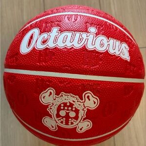 Octavious Marks Red Basketball
(All Star Weekend 2026 Exclusive Merch)